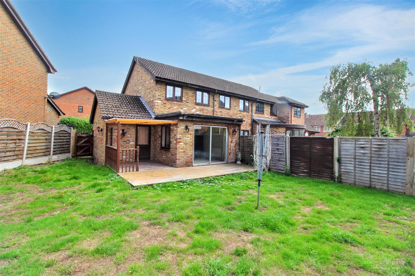 Kemerton Close, Calcot, Reading